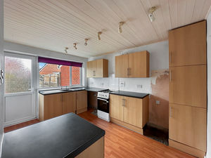 Photo 6- click for photo gallery